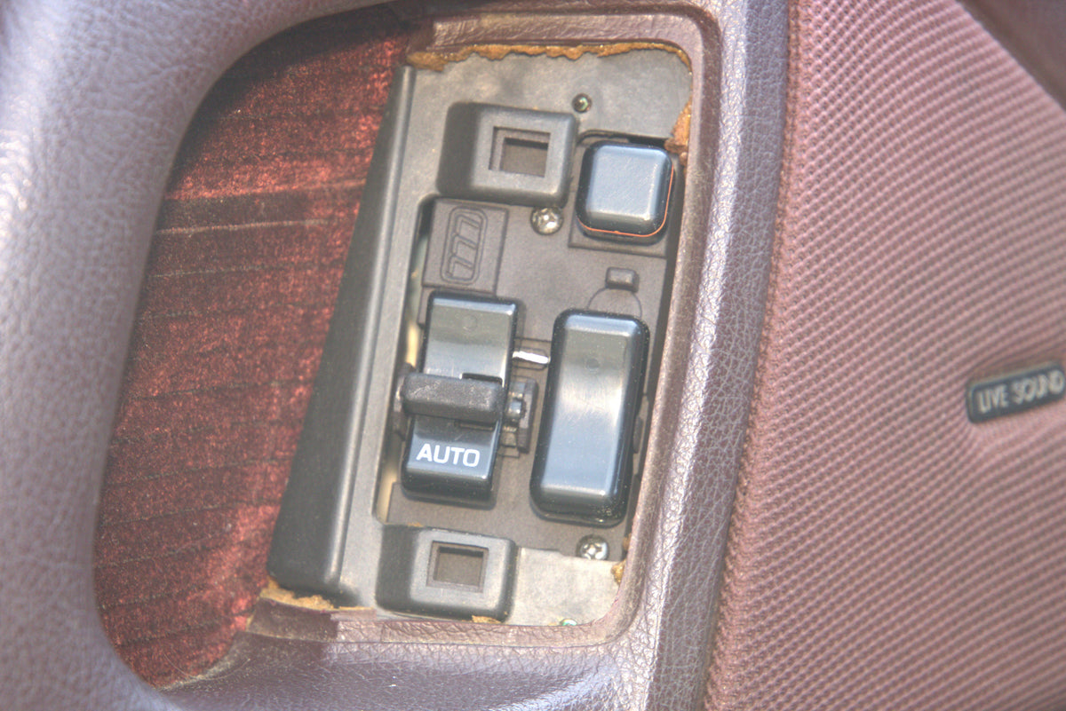 Mk3 Toyota Supra Master Window Switch Board (LHD) – Nightrun Garage