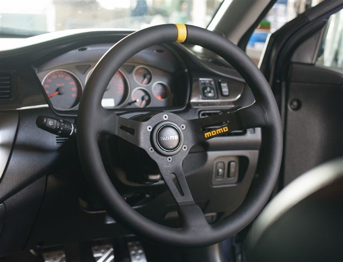 MOMO MOD. 08 Steering Wheel – Nightrun Garage