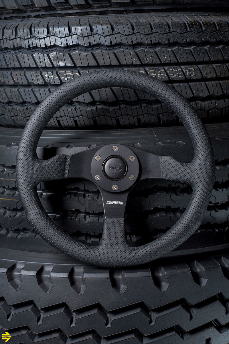 MOMO Competition Steering Wheel – Nightrun Garage
